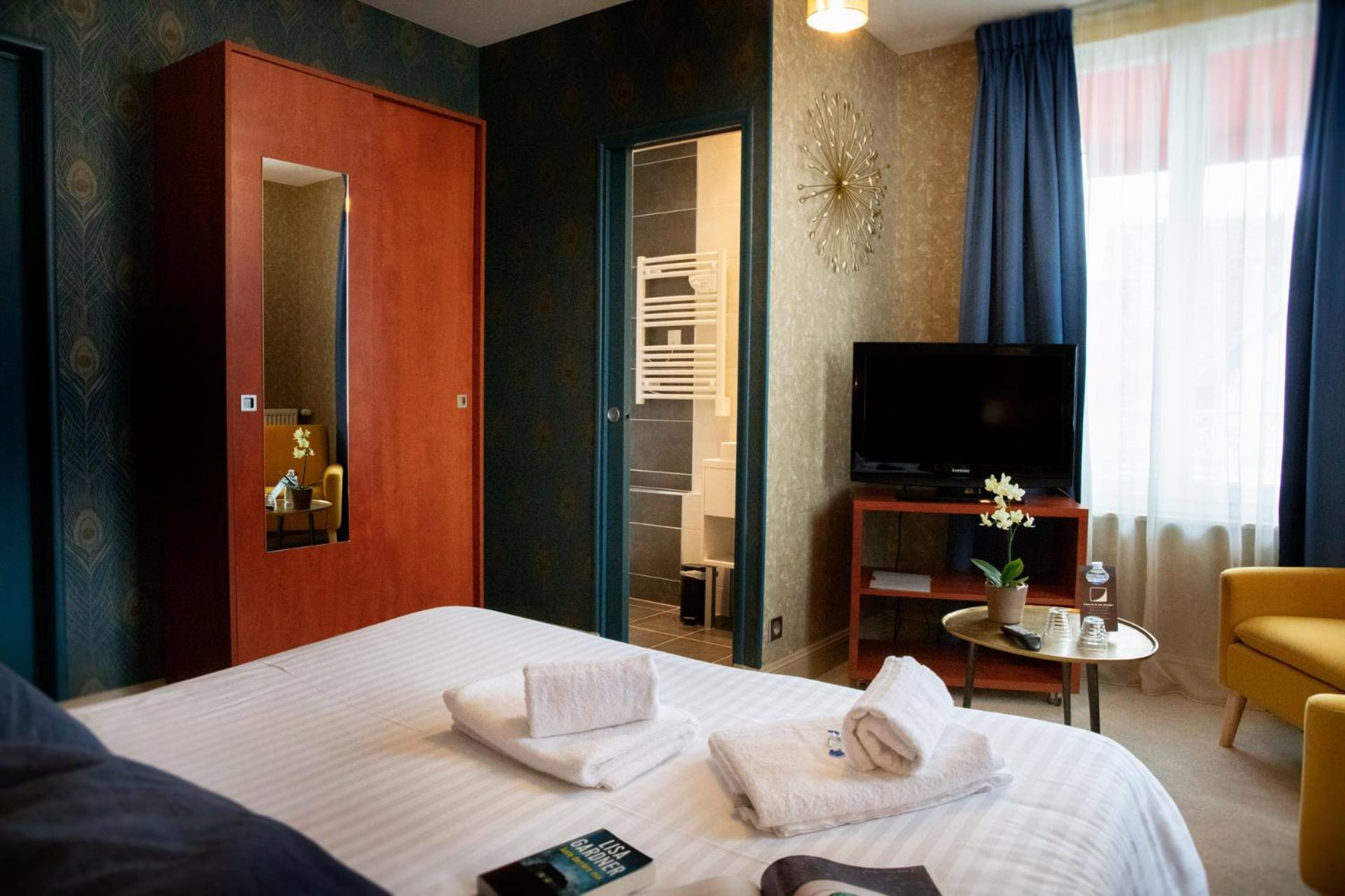 Logis Hotel La Breche - Restaurant Berthelot Amboise Ngoại thất bức ảnh