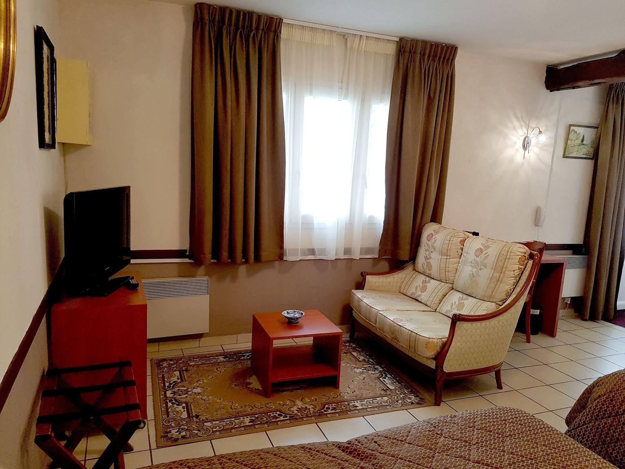 Logis Hotel La Breche - Restaurant Berthelot Amboise Ngoại thất bức ảnh